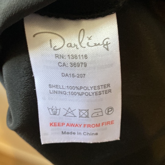 Darling London Lace Sheath Dress - Picture 7 of 7